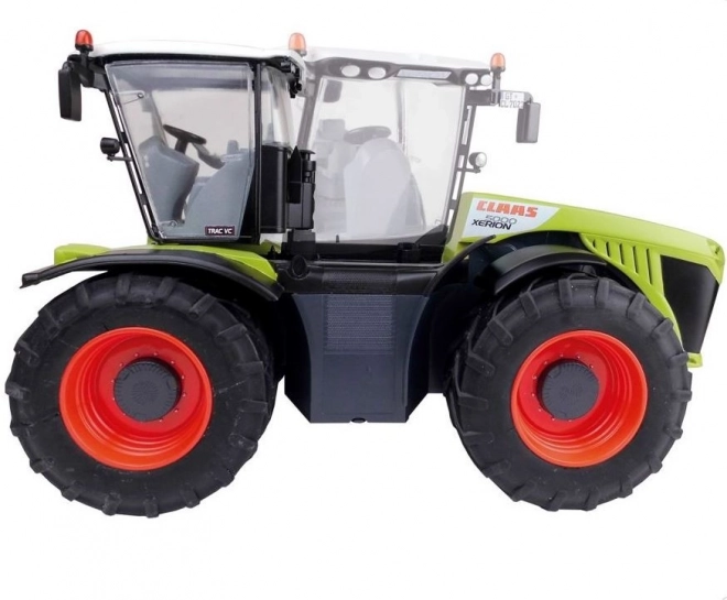 Ferngesteuerter Claas Xerion Traktor