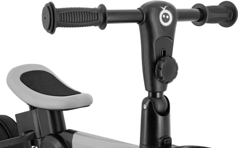 Wächst mit dem Kind dank verstellbarem Sitz