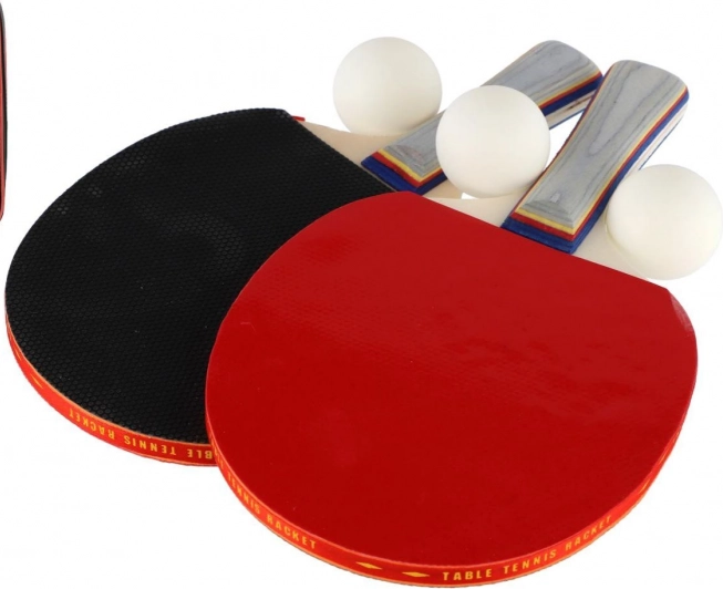 Tischtennisset: 2 Schläger + 3 Bälle in Hülle