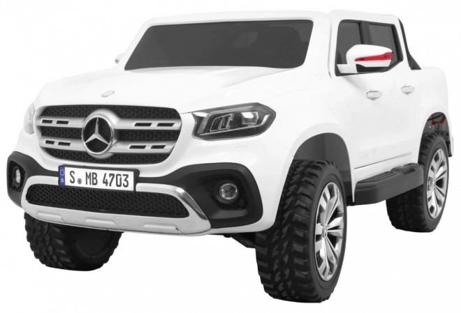 Mercedes Benz Klasse X für Kinder weiß + Fernbedienung + 4x4 + MP4 + Gepäckträger + LED + EVA