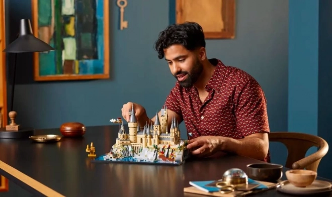 Lego Harry Potter Schloss Hogwarts und Gelände