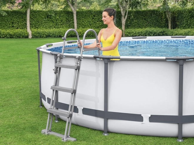 Stabiler Gartenpool Bestway mit Konstruktion, Durchmesser 366 cm