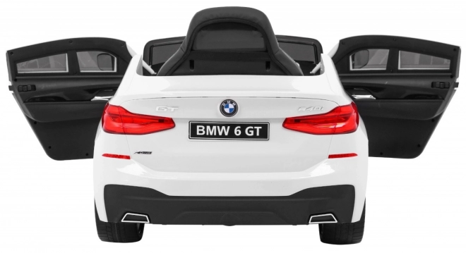 BMW 6 GT Weißes Auto mit Batterie + Fernbedienung + langsamer Start + EVA + Gurte + LED MP3