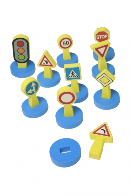 Verkehrszeichen aus Schaumstoff