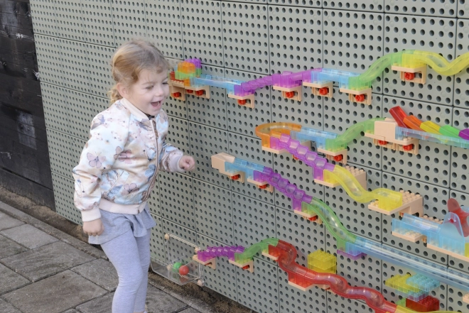 Masterkidz Konstruktion Set Kugelbahn für STAMM Tafel 120 Teile