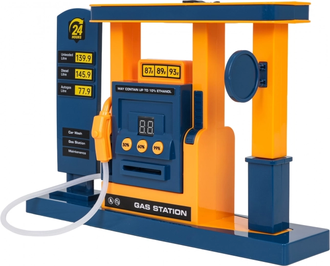 Realistisches Tanken mit Licht und Sound