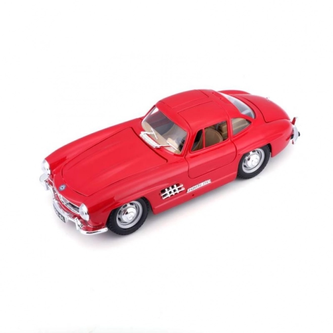 Mercedes Benz 300SL Rot Modellauto von Bburago