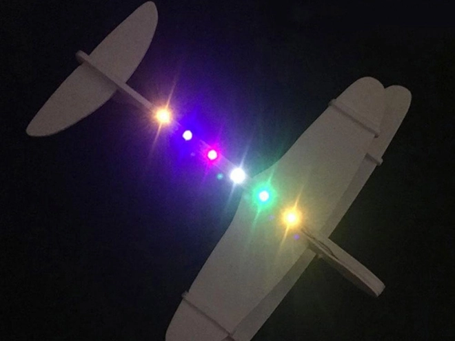 LED beleuchtetes Polystyrol Flugzeug mit Elektromotor