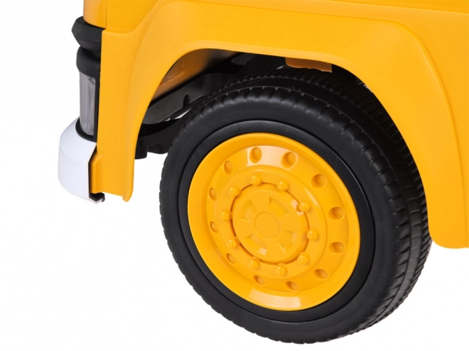 Batteriebetriebenes Auto mit beweglichem Arm und Lichteffekten