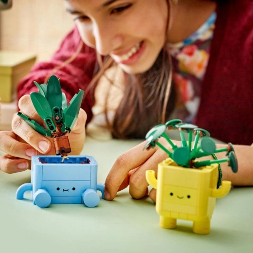 Kreatives Bauen und austauschbare Töpfe