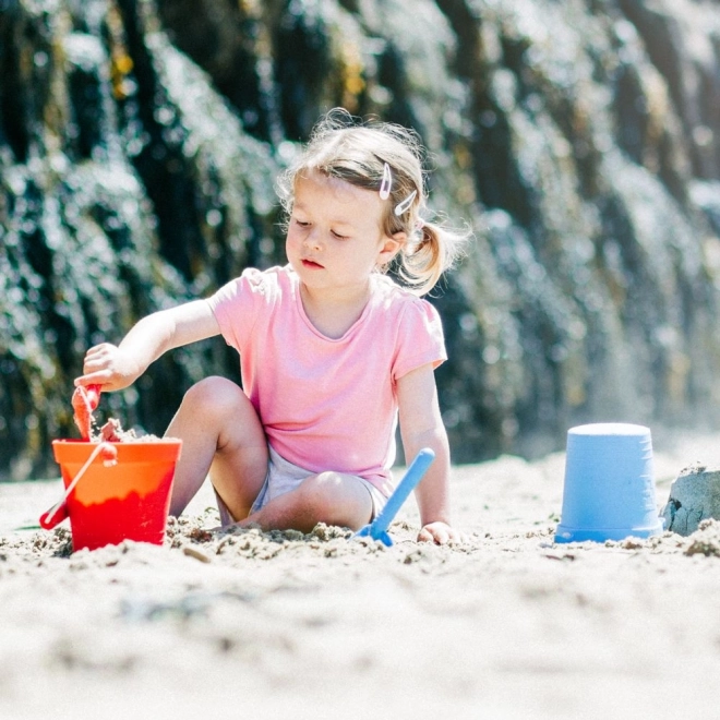 Strand-Eimer aus Silikon in Hellblau von Bigjigs Toys