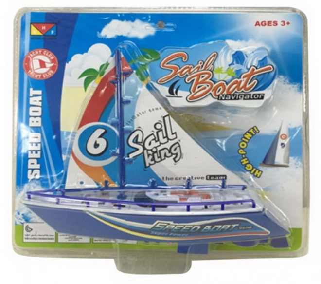 Spielzeug-Segelboot mit Motor