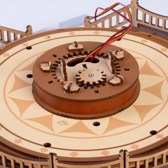 RoboTime 3D Holz-Karussell Spieluhr