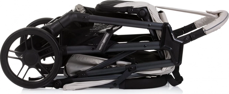 Kompaktes Falten mit einer Hand