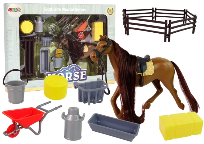 Pferd zum Pflegen mit Zubehör und Stall