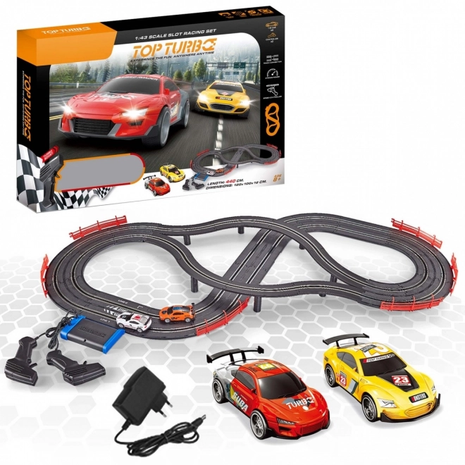 Rennautobahn mit 440 cm Streckenlänge