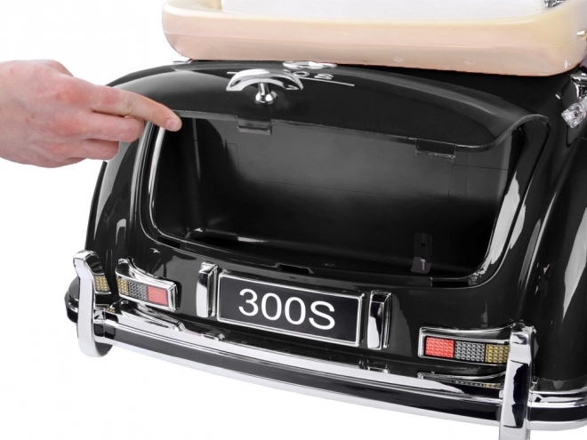 Stilvolles lizenziertes Auto mit Fernsteuerung von MERCEDES S300 – Schwarz