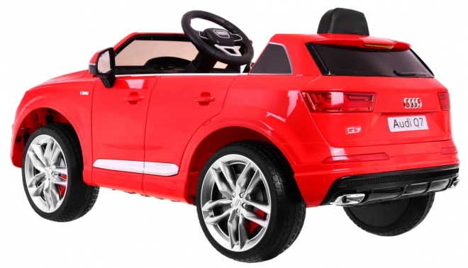 Audi Q7 Quattro S-Line für Batterie Rot + Fernbedienung + langsamer Start + EVA + Radio MP3 LED