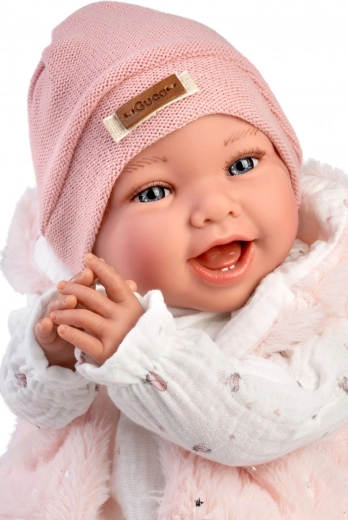 Weicher Stoffkörper und Handarbeit