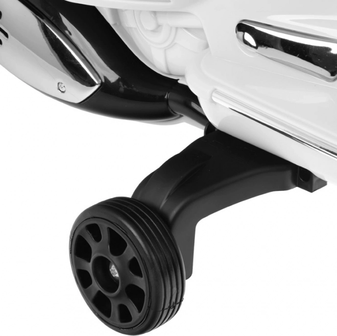 Elektrischer Vespa GTS Super Roller für Kinder – Weiß