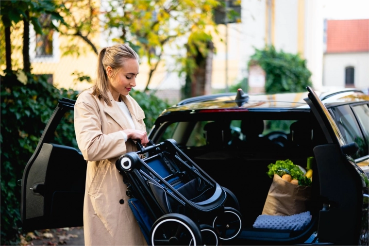 Kompaktes Falten und einfache Handhabung