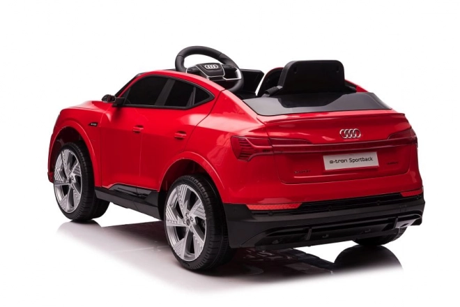 Audi E-Tron rotes Batteriefahrzeug QLS-6688