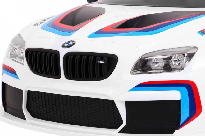 BMW M6 GT3 Kinderauto mit Batterie Weiß + Belüftung + MP3 Sounds Lichter + Fernsteuerung