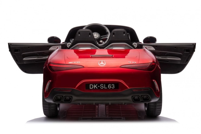 Mercedes AMG SL63 rot lackiertes Auto mit Batterie