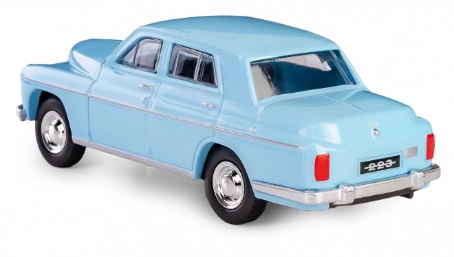 Klassisches PRL-Fahrzeug Warszawa 223 Blau