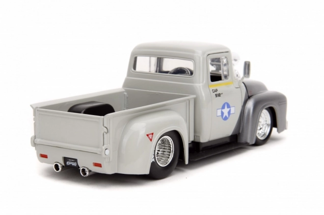 Street Fighter 1956 Ford Pickup Modellauto