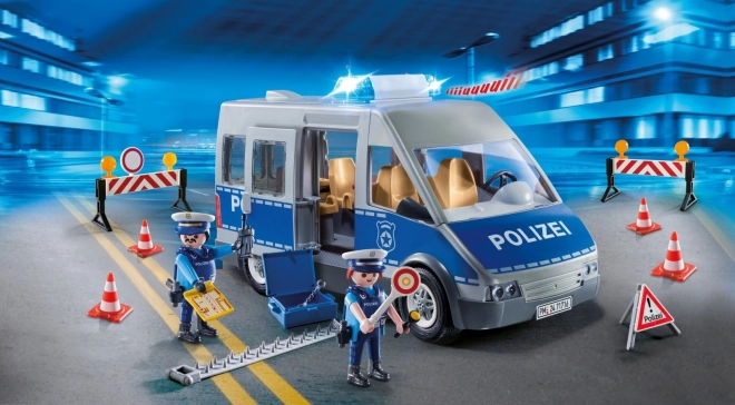 Action Heroes Polizeiauto mit Straßensperre