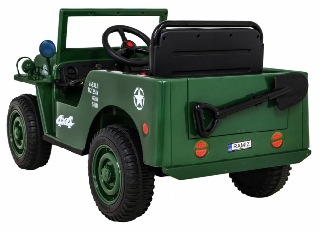 Retro Militärfahrzeug für Kinder grün + Allradantrieb 4x4 + Fernsteuerung + 2 Gepäckträger + langsamer Start + MP3 LED