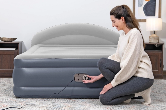 Aufblasbare Matratze Bestway Tritech mit eingebauter Pumpe
