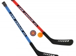 Satz Hockeyschläger mit Ball und Puck