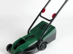 Kinder-Rasenmäher Bosch für das Gärtner-Spiel
