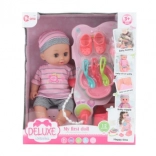 YARA Meine erste Puppe – Baby mit Geräuschen und Pipi-Funktion 28 cm mit Zubehör