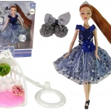 Puppe EMILY mit Schaukel und Blumen