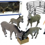 Set mit Eselfiguren, Bauer und grauem Zaun