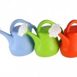 Plastikkännchen mit Blumenmuster