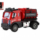 Feuerwehrauto mit Zisterne und Rückzugsmotor