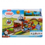 Thomas & seine Freunde – Fasslieferung „Start & Schuss“ Eisenbahn-Set mit motorisiertem Thomas