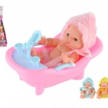 Baby-Puppe in der Badewanne für Mädchen