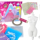 Kreatives Bastelset zum Gestalten von Puppenkleidern