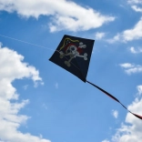 Piratendrachen 65 × 65 cm