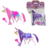 Einhorn mit Pinsel und Sattel