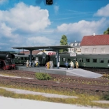 Burgstein Bahnsteig Modell PIKO HOBBY