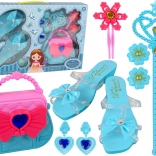 Unterhaltsames Beauty-Set mit blauen Sandalen und Accessoires