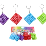 Schlüsselanhänger mit Tic-Tac-Toe-Motiv