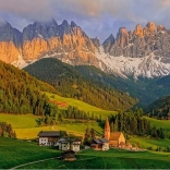 Puzzle CHERRY PAZZI – Santa Maddalena, Dolomiten (1000 Teile)
