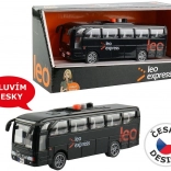 LEO EXPRESS Bus mit Licht und Ansagen von Fahrer und Crew